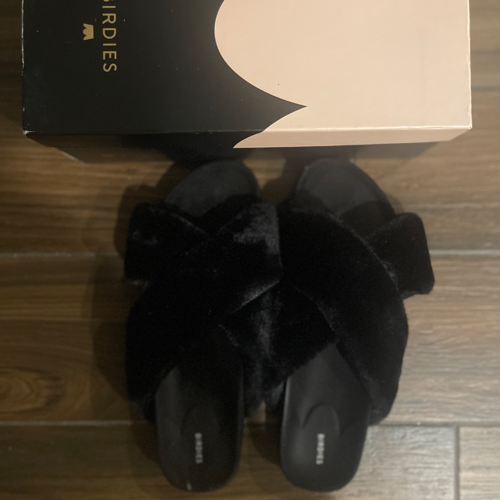 Birdies Slides – The Robin | Black Faux Fur | Women’s Size 12 | Chic Magic 🪄 - Picture 3 of 3